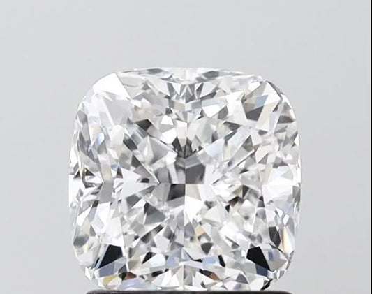 Diamant Lab Cushion 1.34 ct  D  VVS2 Certificat IGI